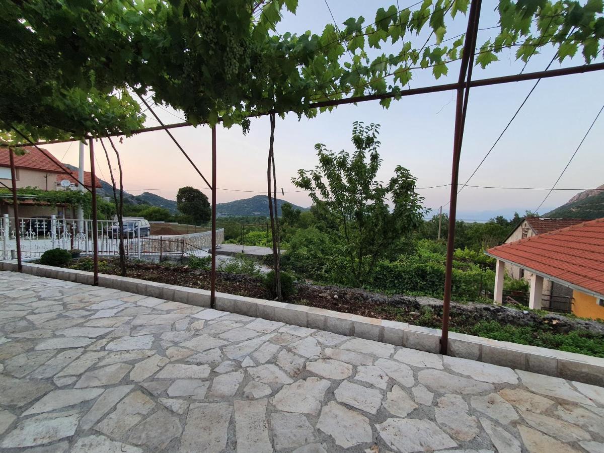 Guesthouse Skadar Lake - Raicevic Virpazar Kültér fotó